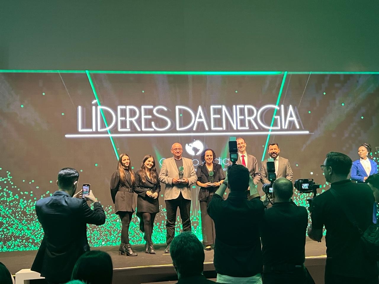 Na categoria Entidades Setoriais, a Abradee foi uma das ganhadoras do prêmio Líderes da Energia 2024