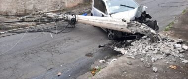 O que fazer em caso de fio partido sobre veículos